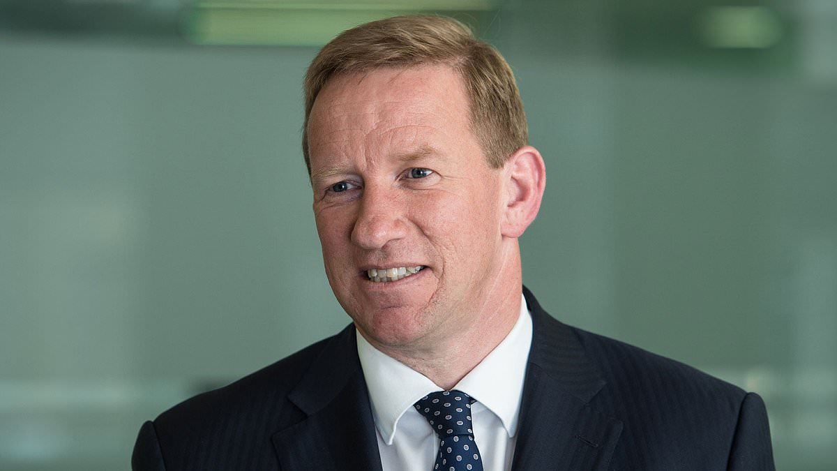 Late Budget Threatens Demand for New Homes, Barratt Redrow Boss Warns