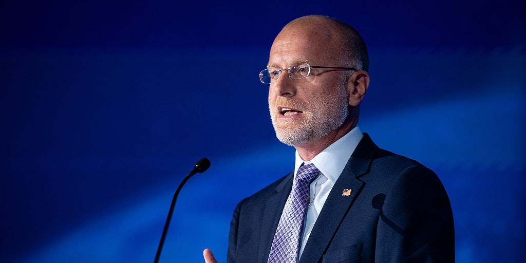 FCC chair rebukes Wiener as call to break up Sinclair over Kimmel dispute