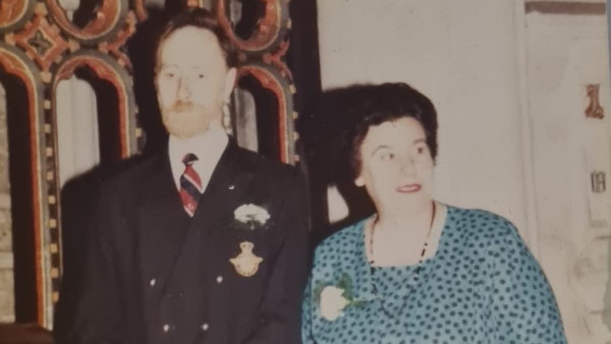 Coroner records suicides of elderly Irish couple found with note and audio recordings
