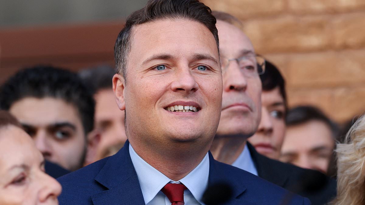 UK health secretary rebuts Trump-linked paracetamol-autism claim as NHS guidance stands