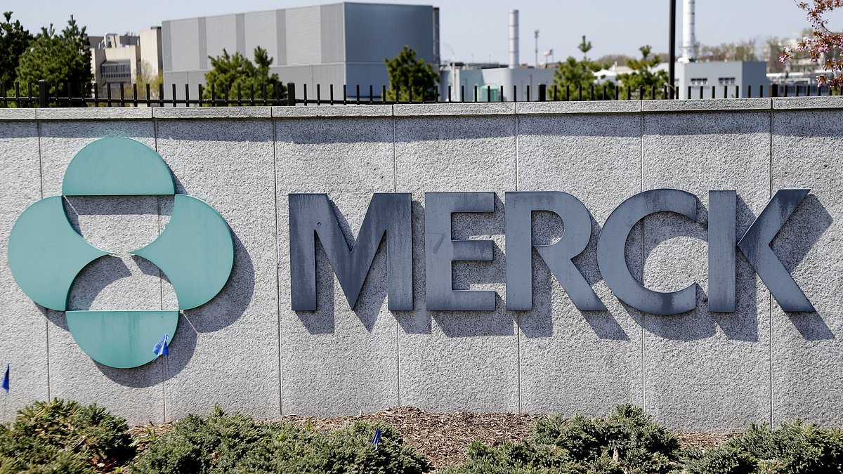 Merck scraps £1bn London research centre, says UK 'not internationally competitive'