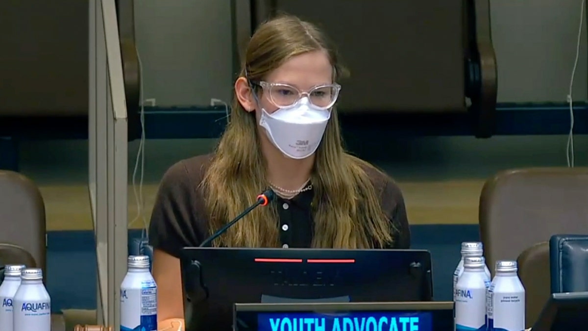 Violet Affleck urges UN to act on clean indoor air as her father faces smoking challenge