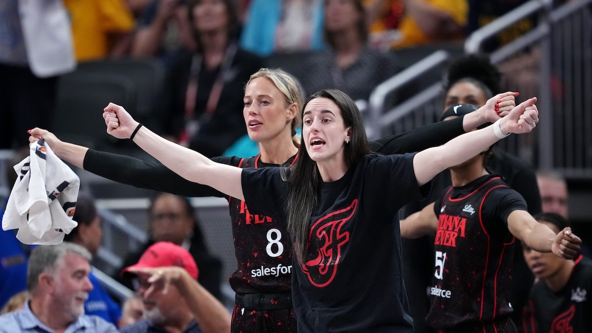 Caitlin Clark says she was fined $200 for calling out WNBA referees after Fever playoff win