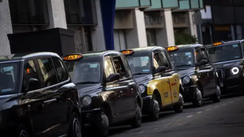 Urgent review ordered into asylum seeker taxi costs