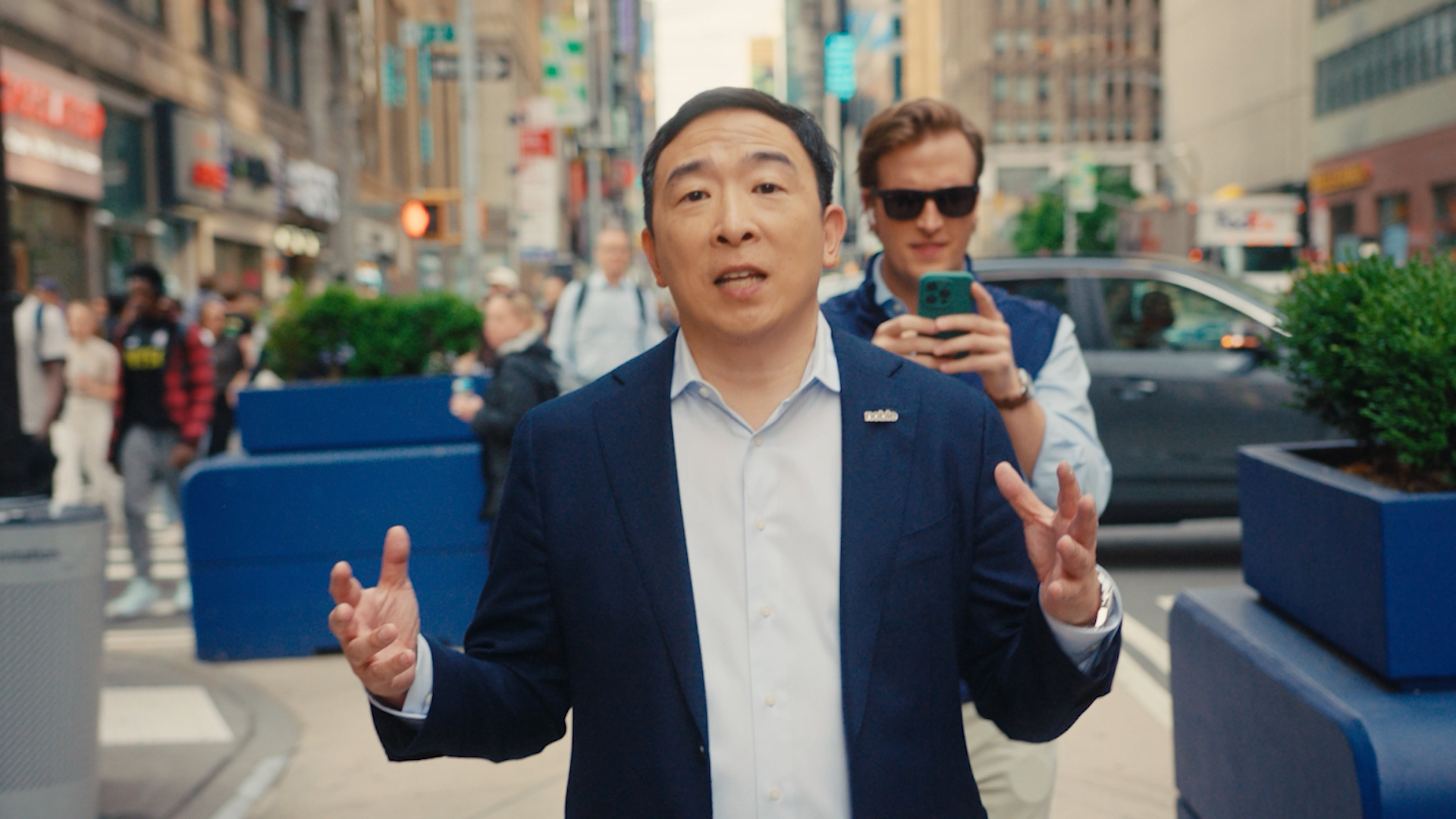 Andrew Yang launches Noble Mobile, a $50 unlimited-data MVNO that refunds unused data
