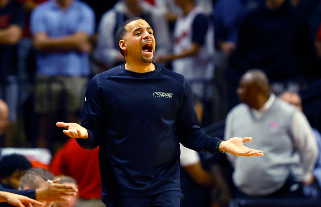 Wagner basketball coach Donald Copeland suspended amid allegations of verbal abuse