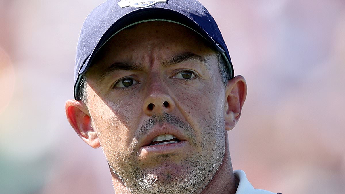 Rory McIlroy appears to raise middle finger at US crowd during Ryder Cup opener