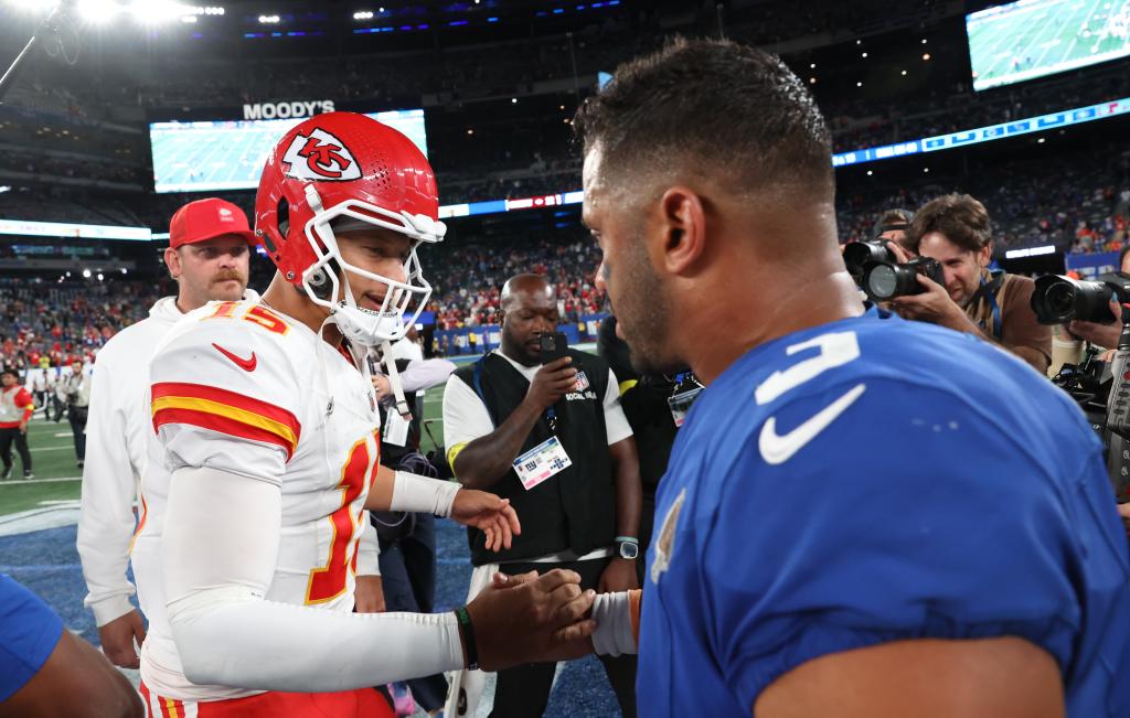 Chiefs edge Giants 22-9 as Mahomes navigates imperfect night