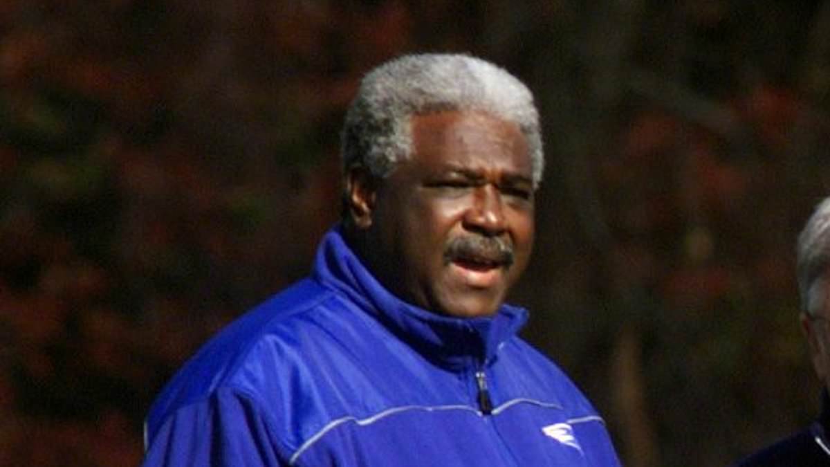 Bobby Grier, longtime NFL executive and father of Dolphins GM, dies at 82