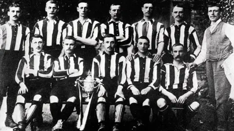 The night the FA Cup was stolen from a shop window