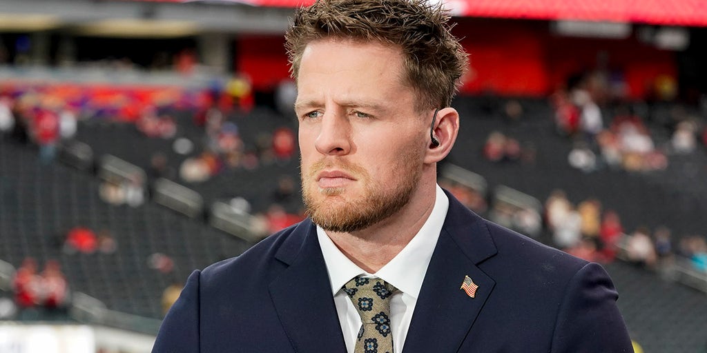 J. J. Watt debuts new hairstyle during CBS commentary debut
