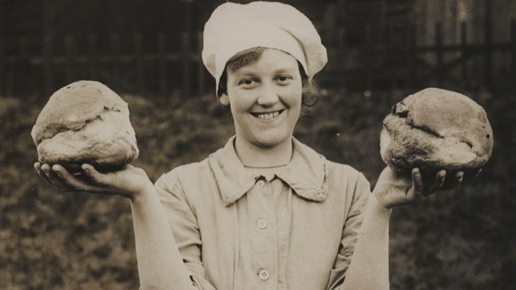 WWI field bakery image