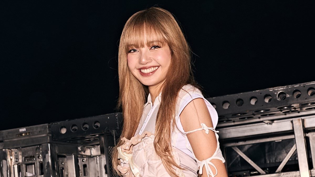 Blackpink’s Lisa sparks online backlash with revealing stage outfit