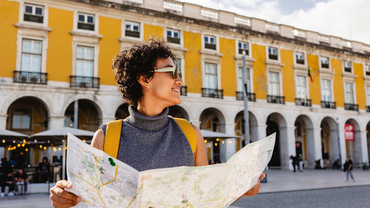 Solo traveler says they're done with hostels after nightmare experience