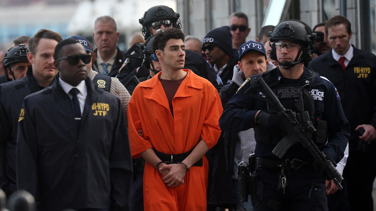 Luigi Mangione extradition arrival