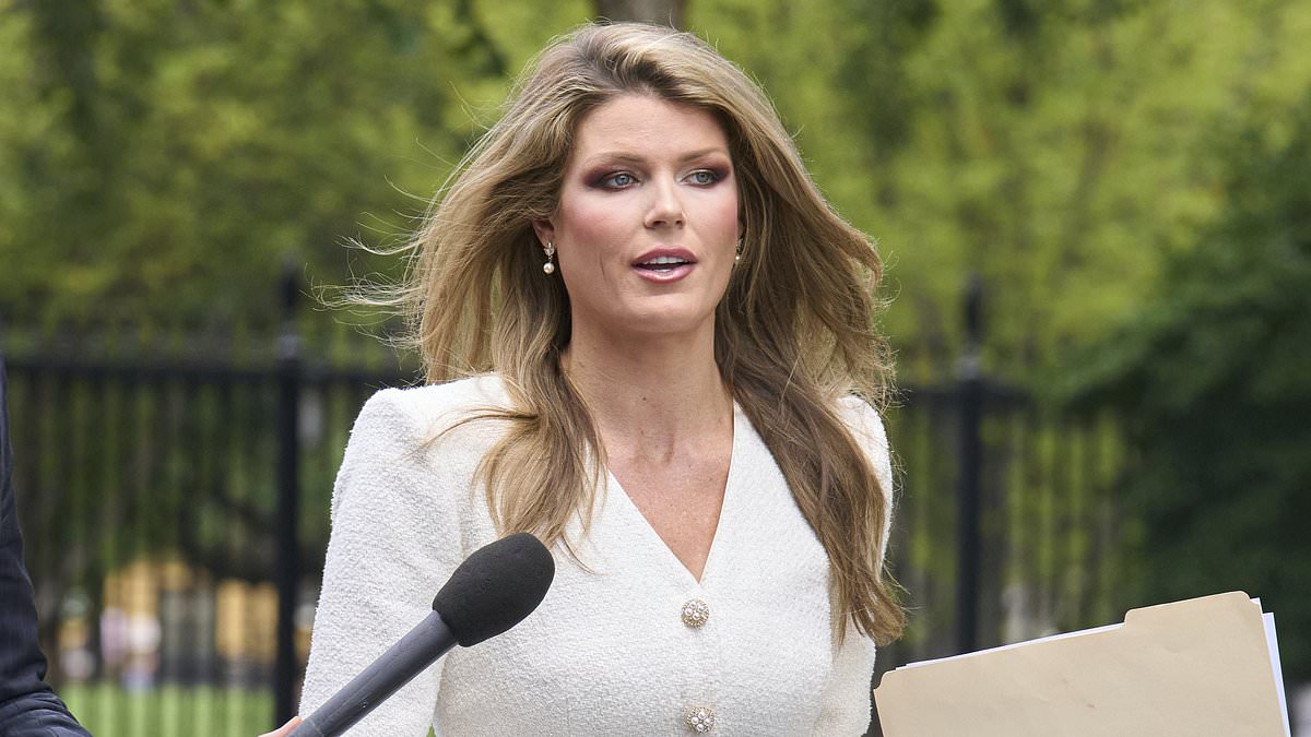 Trump taps Lindsey Halligan as Eastern District of Virginia U.S. Attorney amid Comey probe