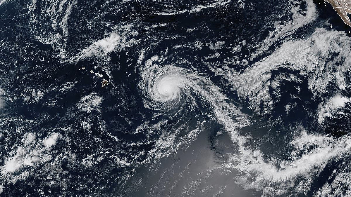 Hawaii Declares State of Emergency as Hurricane Kiko Approaches