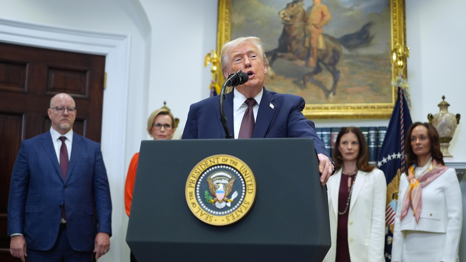 Trump announces lower drug price deals with nine pharmaceutical companies