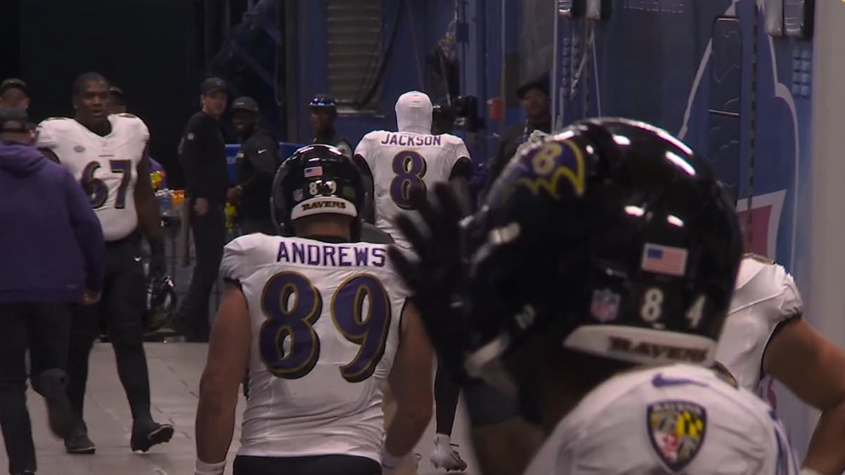 Ravens Race Back to Field After Halftime Confusion, Bills Kick Field Goal