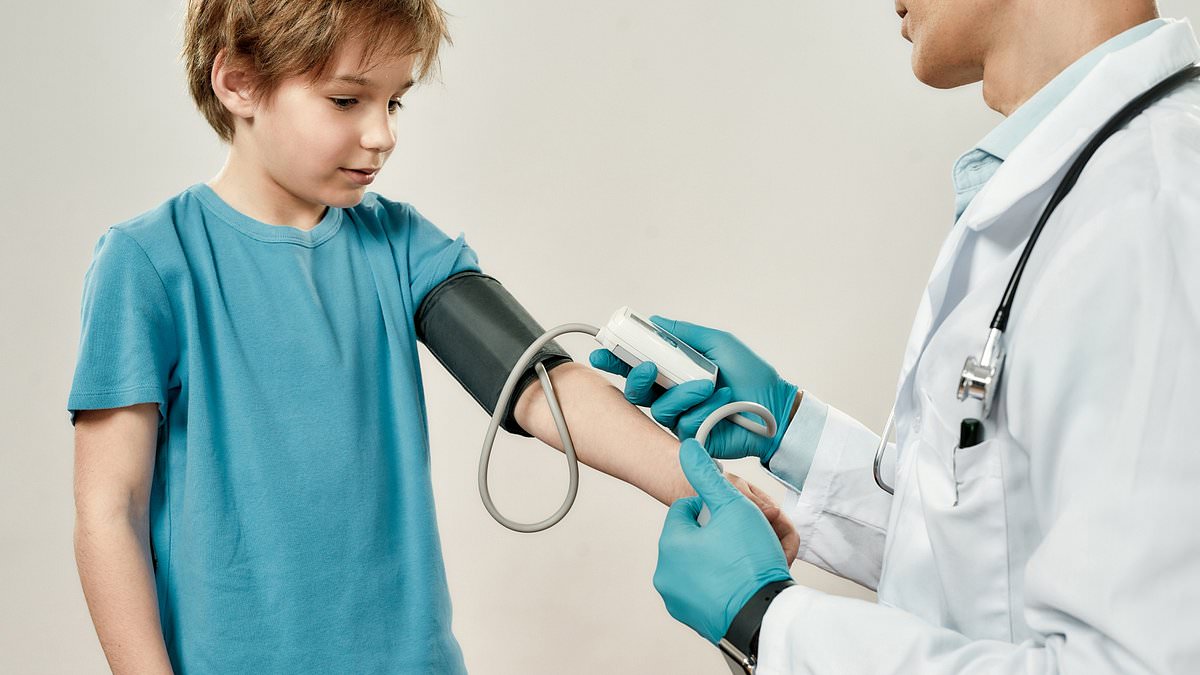 High blood pressure at age 7 linked to greater midlife cardiovascular death; experts urge childhood screening