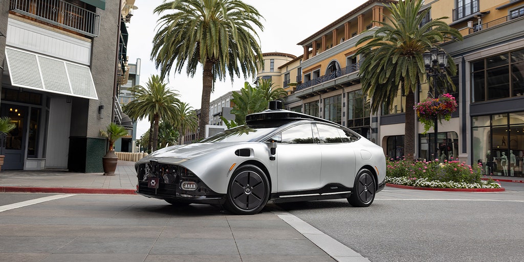 Tensor unveils world's first personal robocar, a Level 4 autonomous luxury