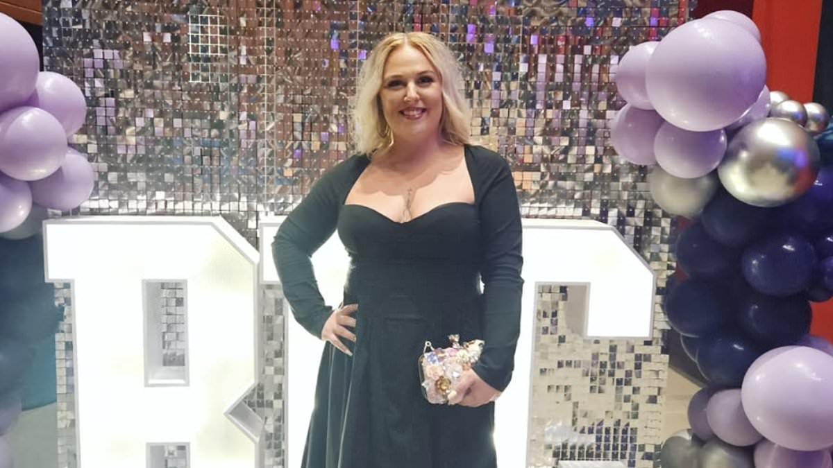 Mother clears £13,000 debt by reviewing plus-size clothes on TikTok, now earns up to £5,000 a month