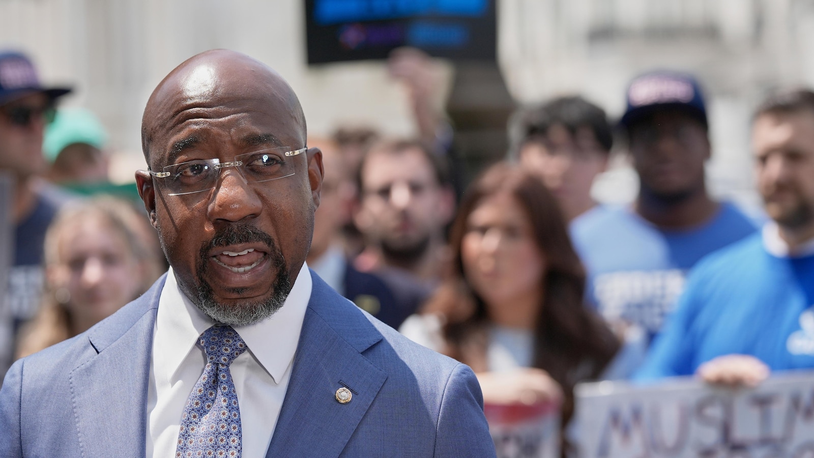 Trump extends Georgia health insurance program with work requirements, despite red tape findings