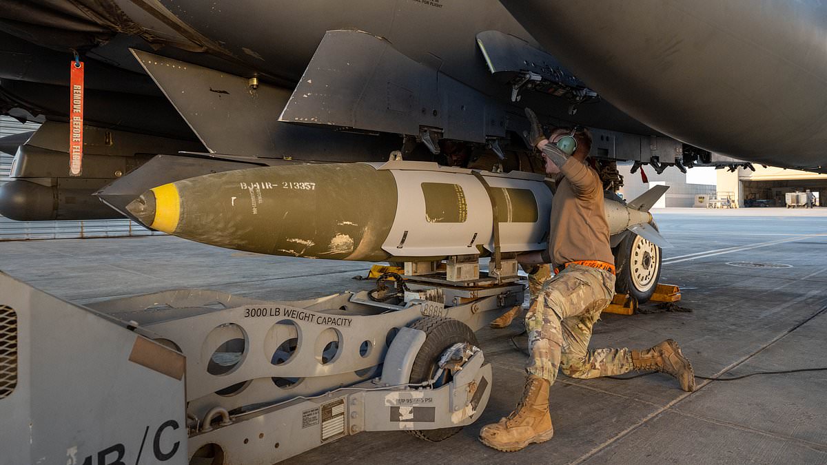 Trump launches massive air strike on 70 ISIS targets in Syria; US vows more action