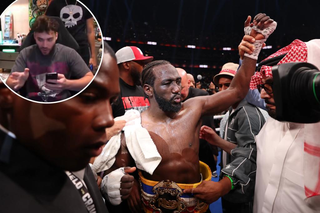 Canelo Alvarez and Terence Crawford exchange pleasantries