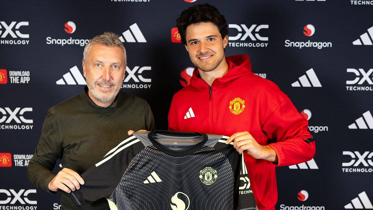 Amorim picks Bayindir over £21.7 million signing Lammens for Manchester derby