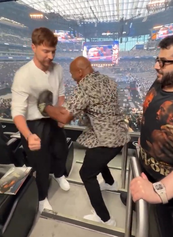 MrBeast at the Crawford-Canelo fight