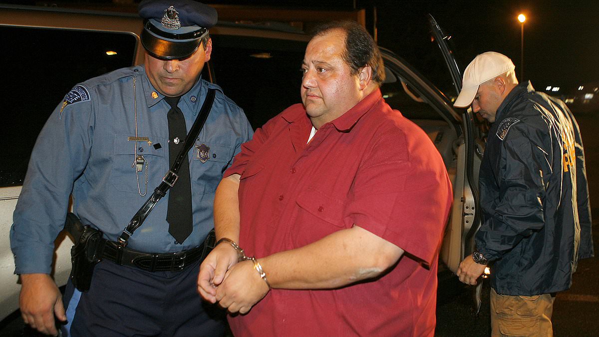 Boston mob boss Carmen DiNunzio, known as The Cheeseman, dies at 68