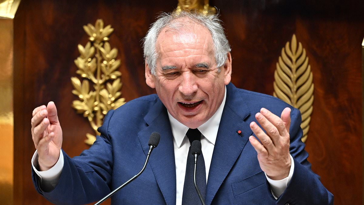 French government collapse lifts bond yields and dents the euro