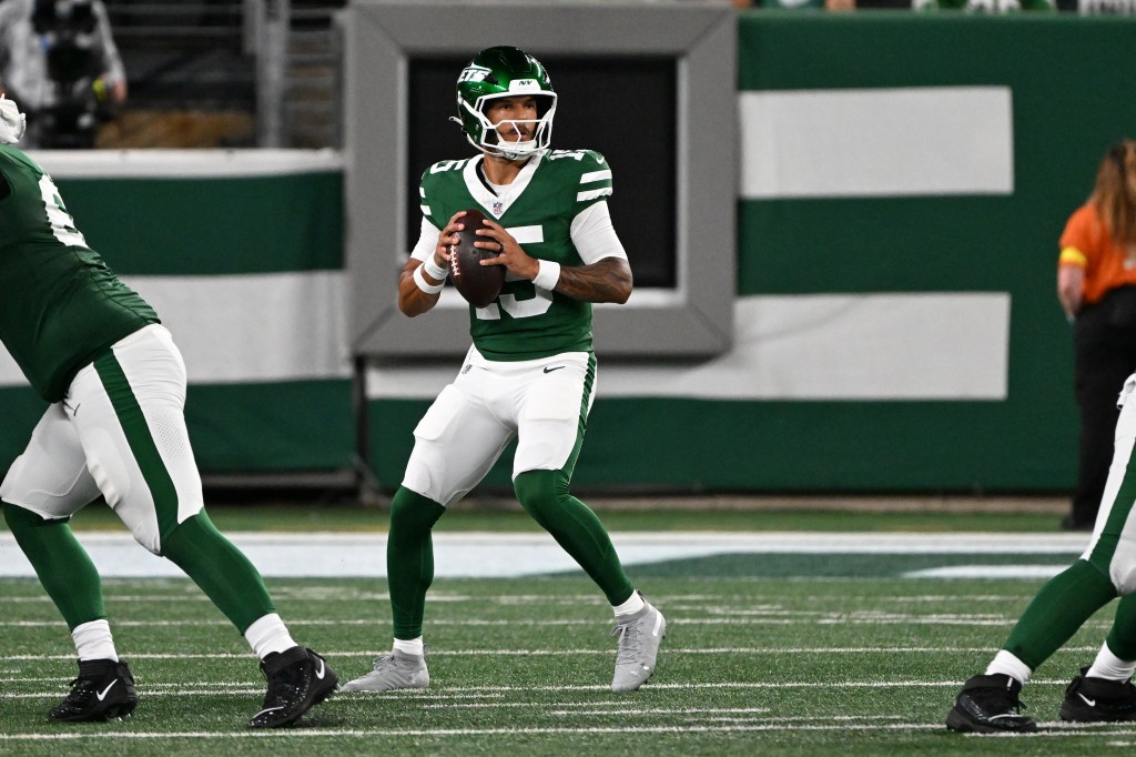 Adrian Martinez warming up