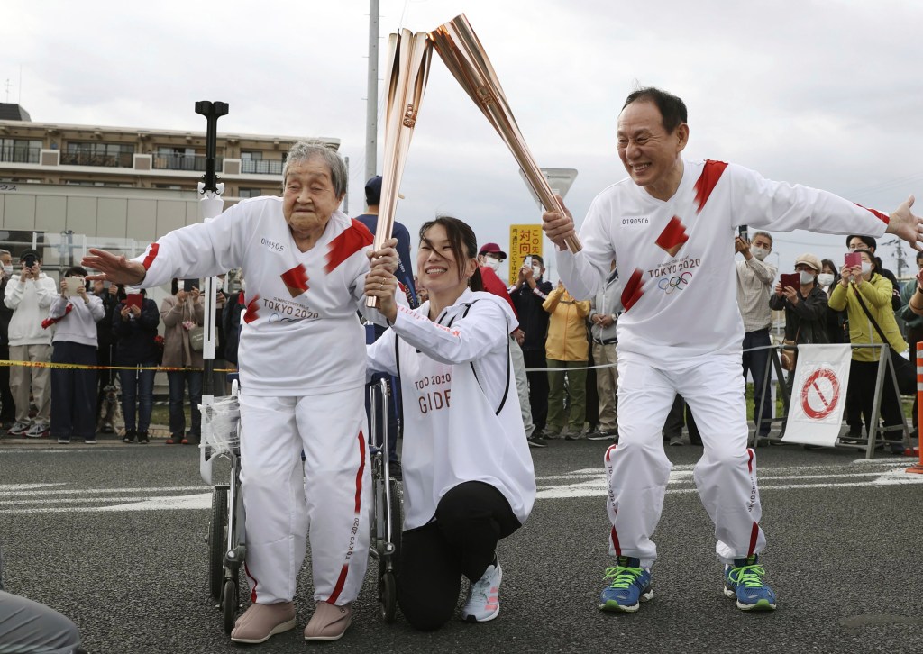 Shigeko Kagawa, who carried the Olympic torch at age 109