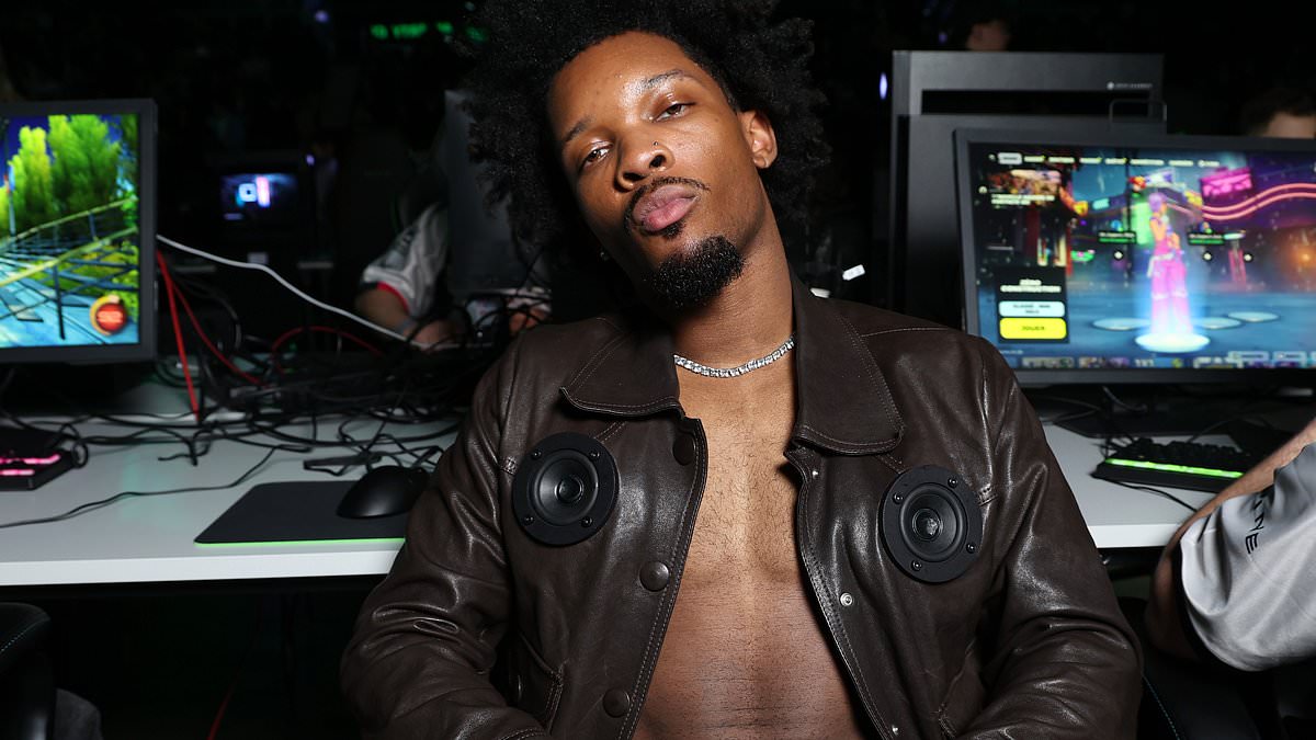 Vigil in California Demands Justice in D4vd Case Involving Dismembered Teen