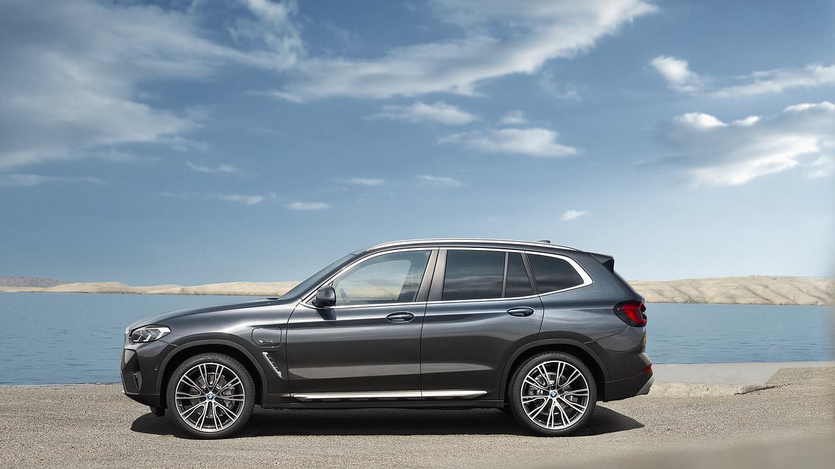 BMW recalls nearly 200,000 U.S. vehicles over fire risk