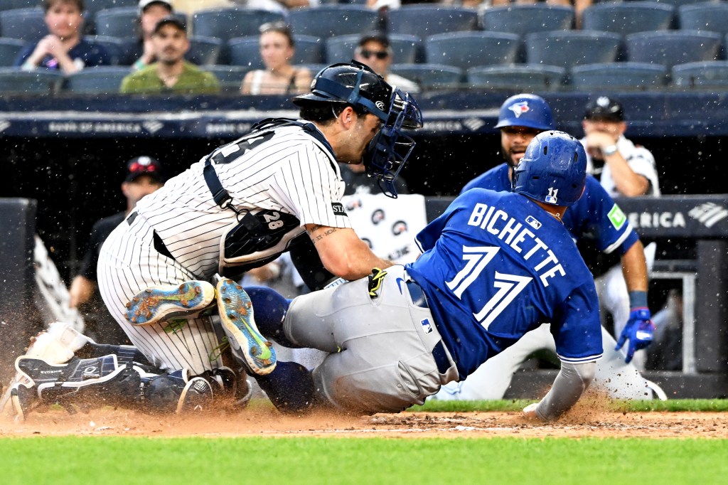 Yankees beat Blue Jays 3-1 after lengthy rain delay as playoff chase tightens