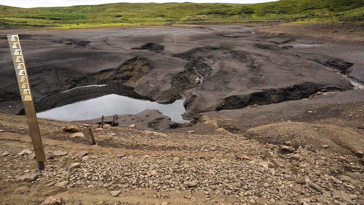 Mysterious “vanishing lake” in Northern Ireland drains and refills within hours