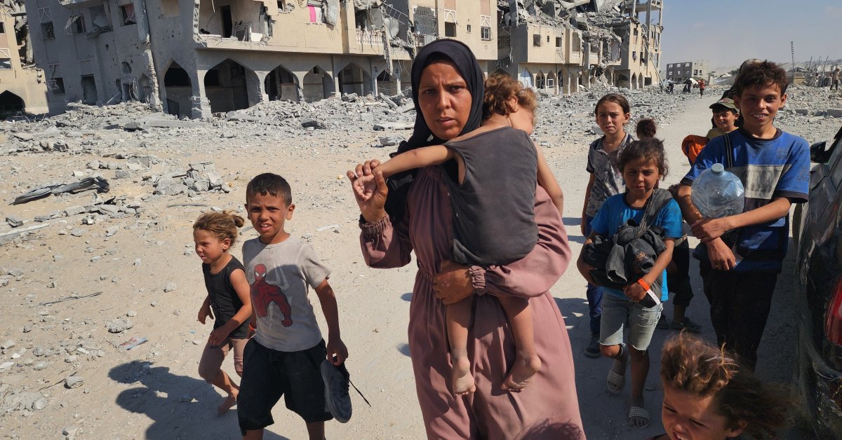 Gaza City Exodus Intensifies as Israel Pushes Ground Invasion; EU Sanctions and Pope Call for Ceasefire