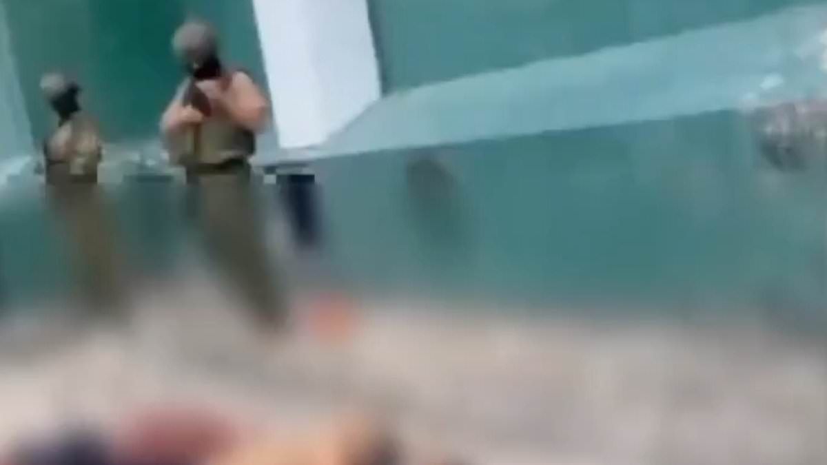 Ecuador prison violence: 17 killed in Esmeraldas clash as government deploys troops