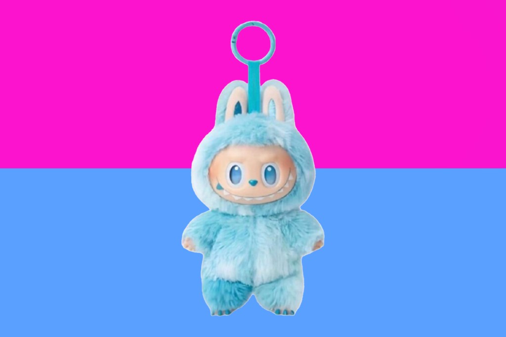 Labubu look in pastel