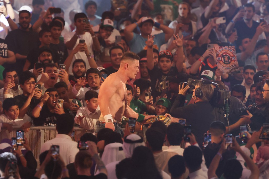 WWE in Riyadh crowd