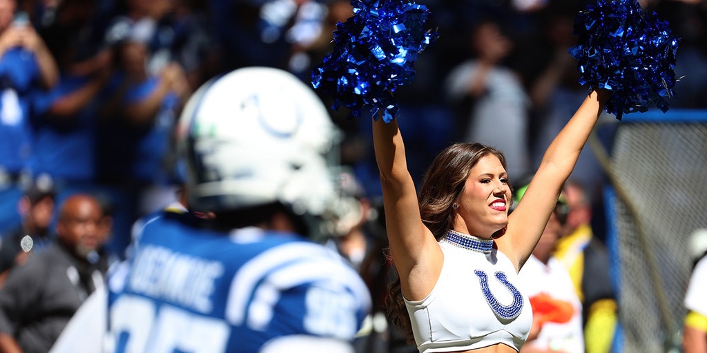 Indianapolis Colts cheerleaders featured in photo gallery from 2025 season