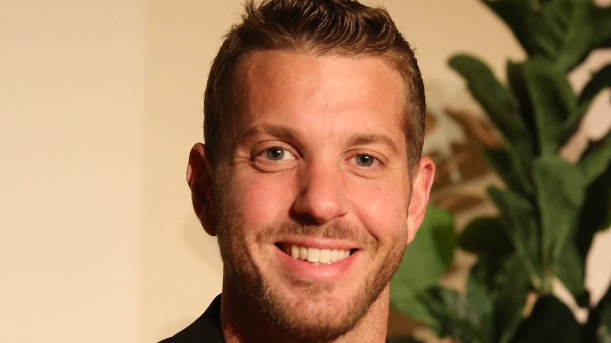 Expert Unveils 10 Ways to Stay Slim This Winter Without Giving Up Dessert