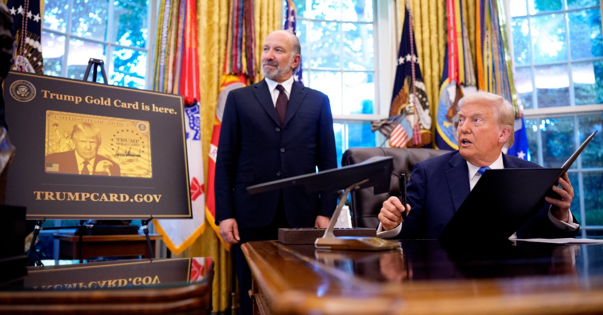 Trump’s $100,000 H-1B Fee Sparks Debate Over U.S. Tech Innovation