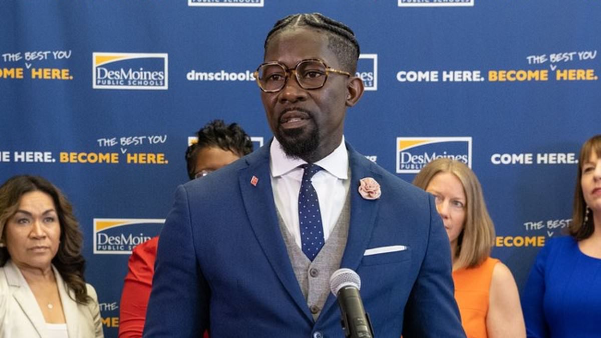Undocumented Des Moines Public Schools superintendent arrested after police chase