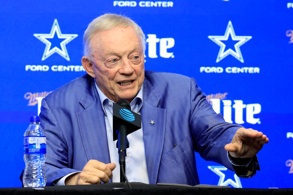 Jerry Jones says he contacted Jets about Micah Parsons trade but New York lacked 'resources'