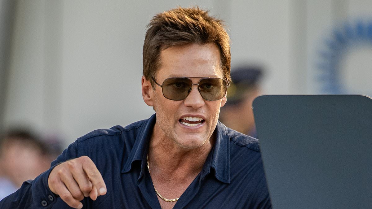 Tom Brady uses profanity on Fox Sports while defending Caleb Williams