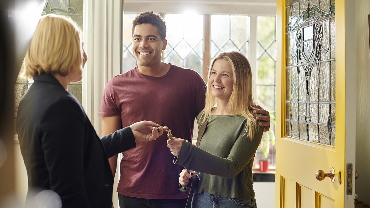 U.S. Single‑Family Homes Shrink 11% in a Decade as Builders Trim Nonessential Space